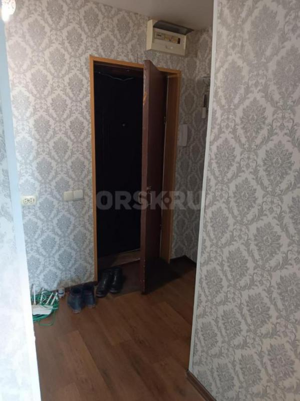 Сдам в аренду однокомнатную квартиру на долгий срок по ул. - Орск