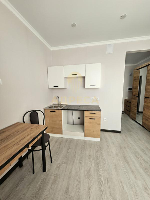 Продается квартира-студия с отличным, современным ремонтом, 22.8м. - Оренбург