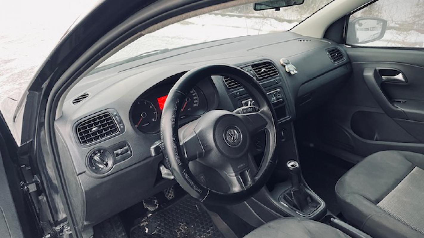 Продается Volkswagen Polo, 2011 год

Кузов оцинкованный

Мотор работает отлично, надёжный и практичн - Новотроицк