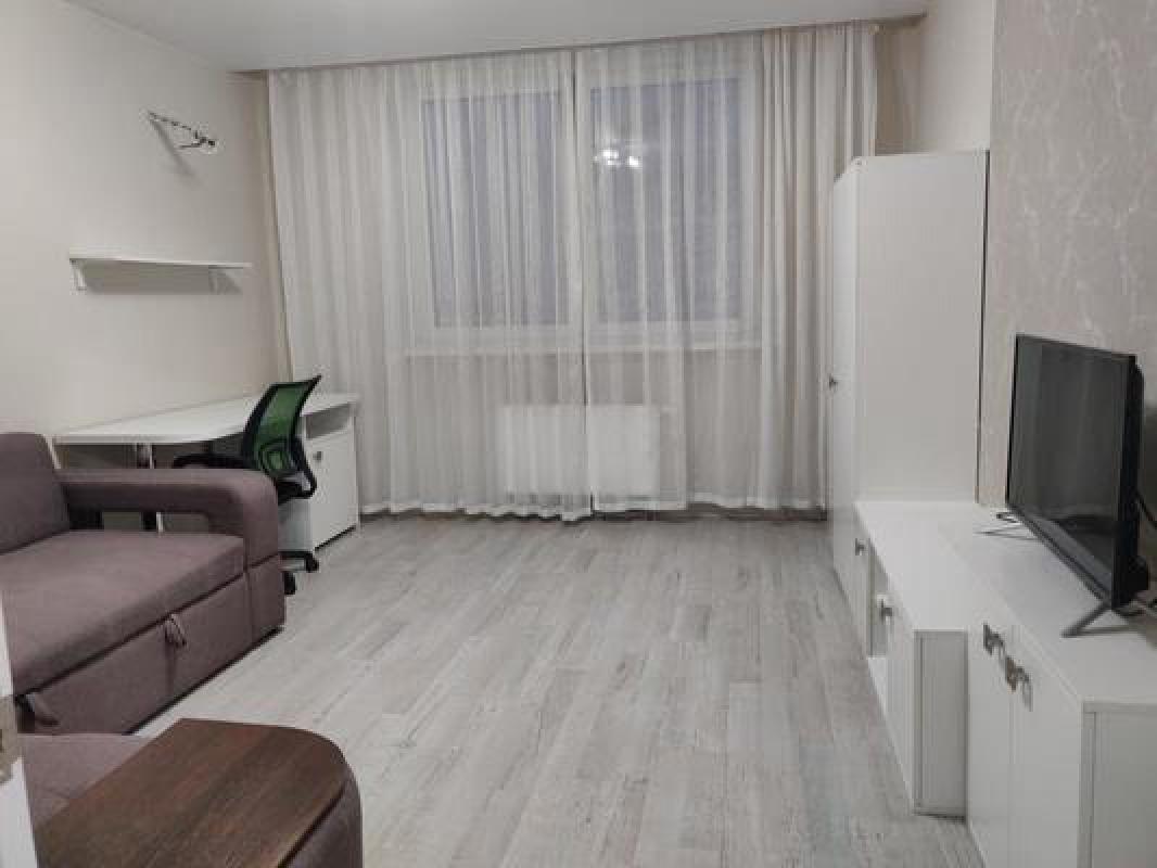 Сдается однокомнатная квартира на длительный срок по адресу Советская, д 74А . - Новотроицк