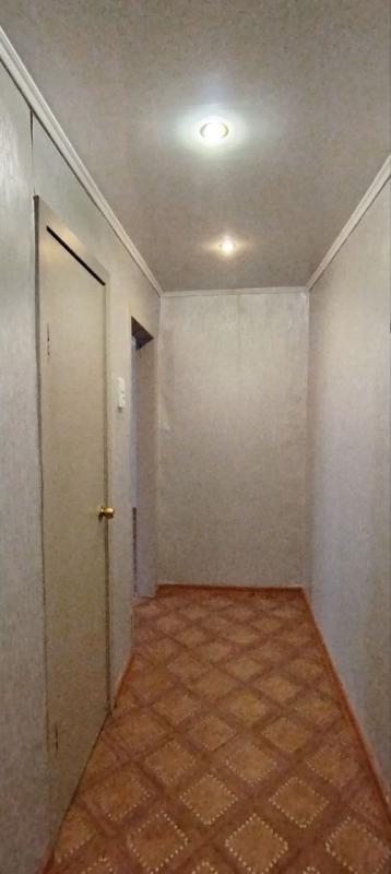 Продается 2-комнатная квартира  ,по адресу: г. - Новотроицк