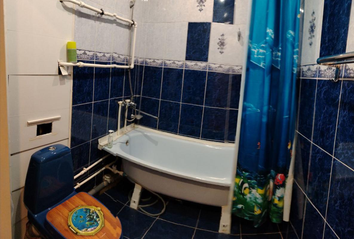 Продается 2-комнатная квартира  ,по адресу: г. - Новотроицк