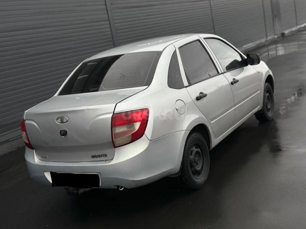 Продам Лада гранта 2012г
Автомобиль в хорошем состоянии 
Кузов дно пороги без гнили и дыр. - Орск