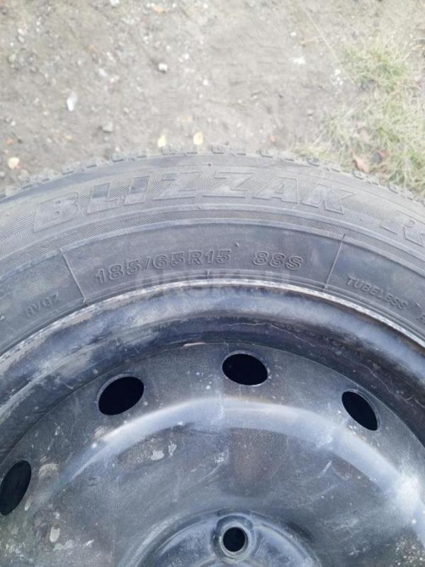 Продам 4 зимних колеса на заводских штампах разболтовка 4 на 100 за 13000 небольшой торг. - Орск