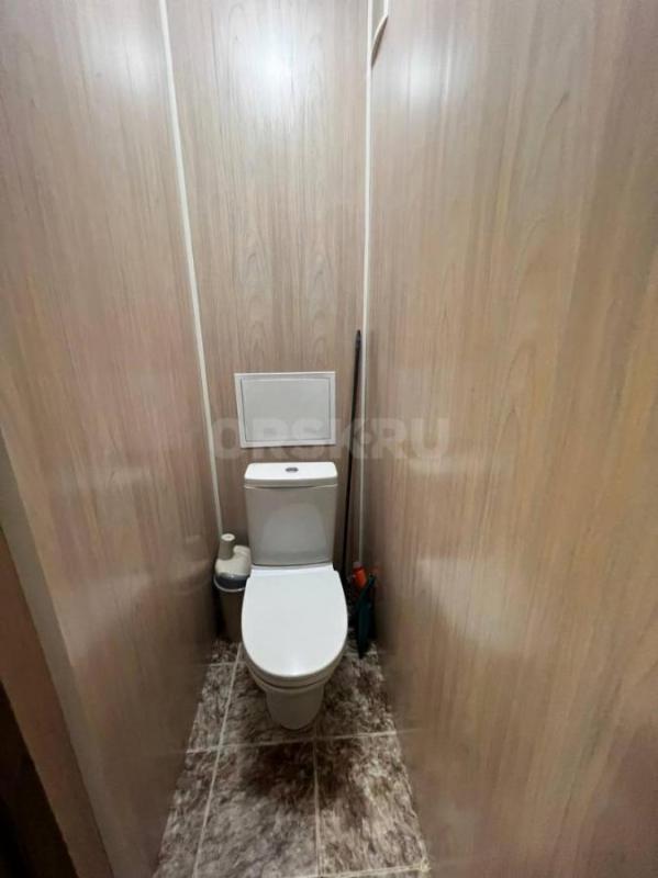 Продаётся просторная трёхкомнатная квартира общей площадью 58 кв. - Орск