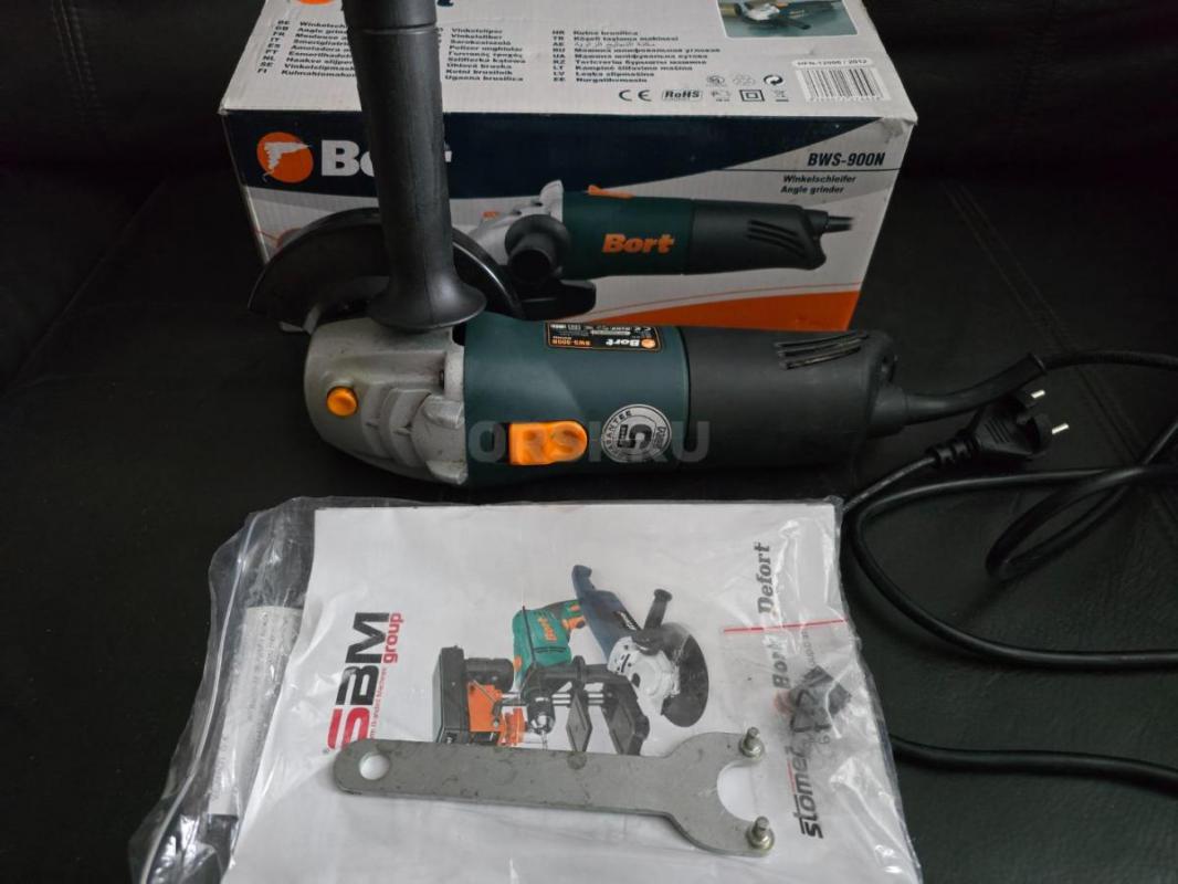 Машина шлифовальная угловая Bort BWS-900N . 900W, 125mm 11000 min. ,мало бу - Орск
