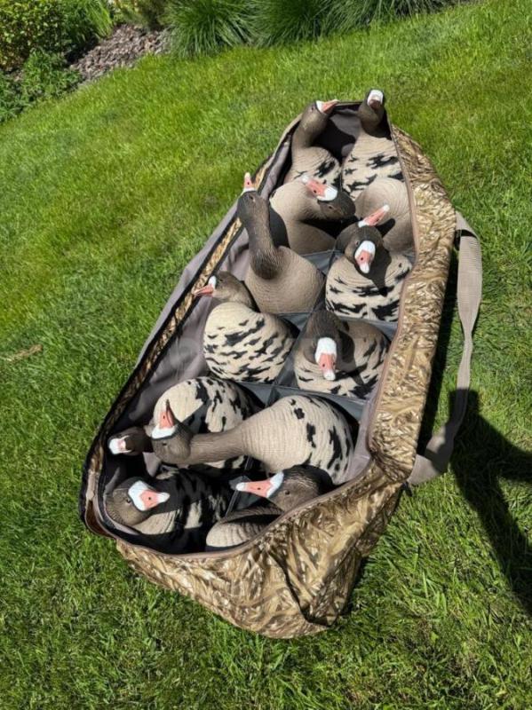 Продам 10 комплектов чучел белолобого гуся North Way ALFA. - Орск