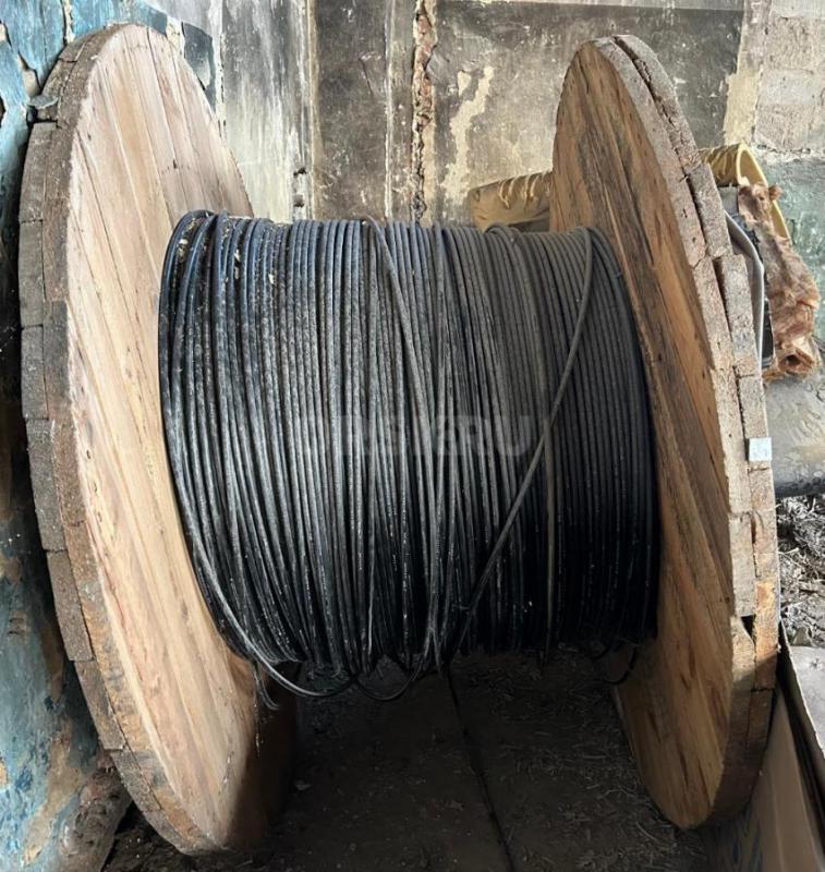 Продам профлист 1,16х1,24 по 1000 рублей за лист (4 листа вишневый цвет)
Б/у профлист оцинкованный - Орск