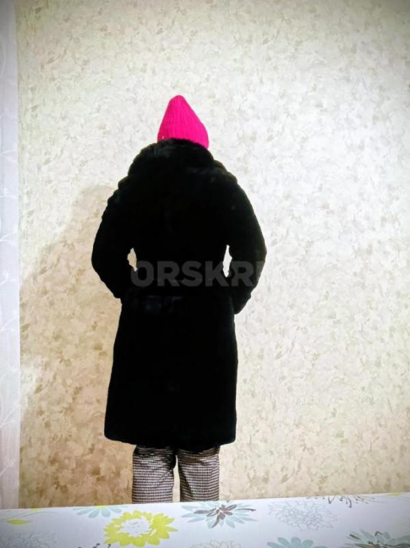 Продам недорого шубу из натурального мутона. - Орск