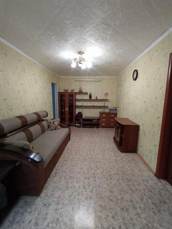 Продается 3-комнатная квартира  ,по адресу: г. - Новотроицк