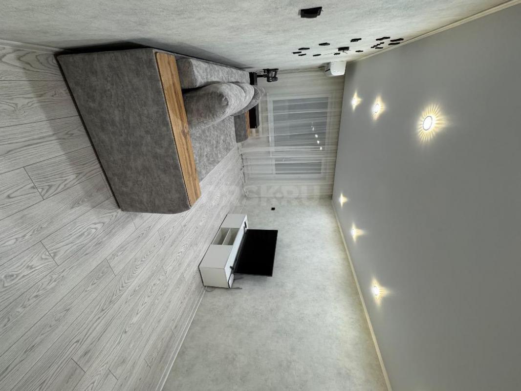 Сдам 2х комнатную квартиру 2/5 на ул. - Орск