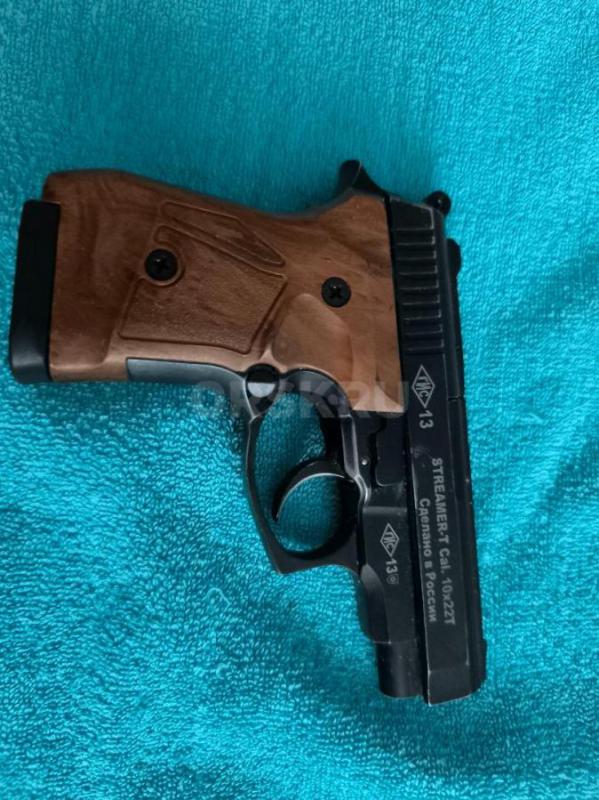 Продам травматический пистолет Streamer-t cal-10mm в отличном состоянии, из него производилось макси - Орск