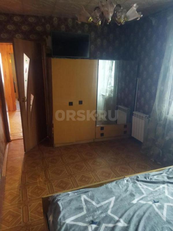 Сдам в аренду 3-х комнатную квартиру с мебелью и техникой на длительный срок, уютная большая квартир - Орск