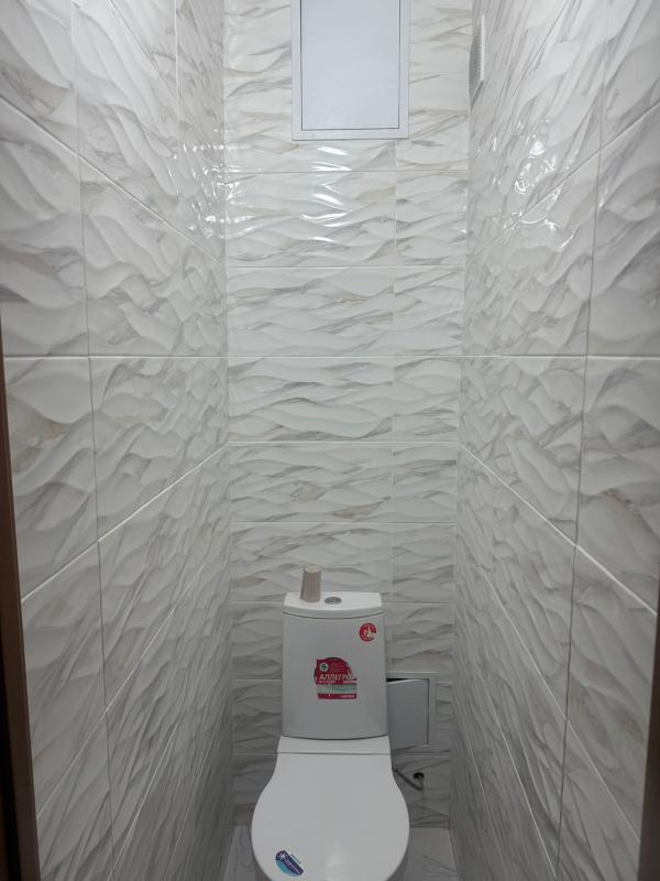 Продам 2х комнатную квартиру на среднем этаже. - Новотроицк