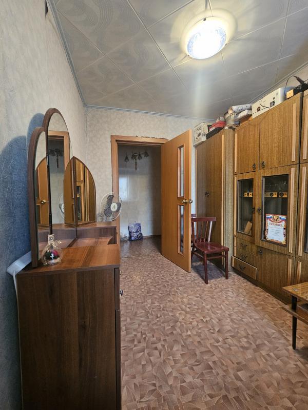 🌟 Продается четырехкомнатная квартира! 🌟

🏢 Местоположение: г. - Новотроицк