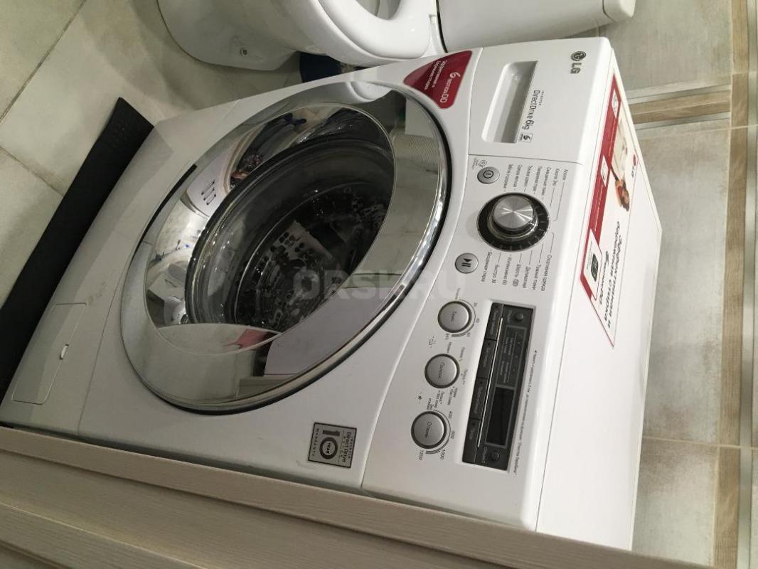 Продаю стиральную машину LG на 6 кг в отличном состоянии. - Орск