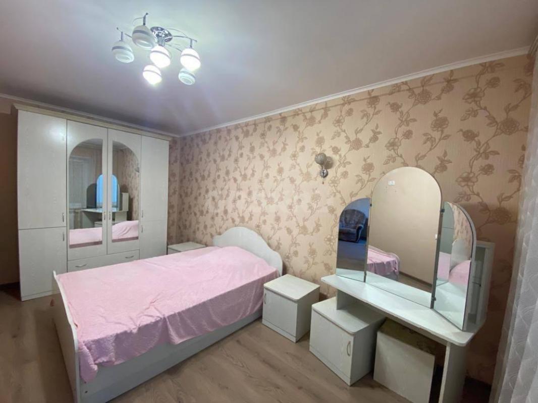 Сдам 3-х ком. - Орск