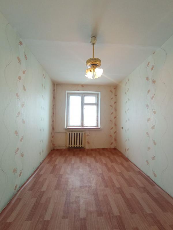 Продается 2х-комнатная квартира  по адресу:  г. - Новотроицк