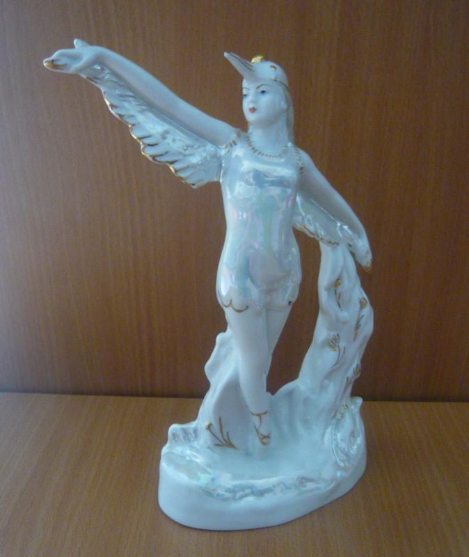 Куплю фарфоровые статуэтки производства заводов ЛФЗ, ЛЗФИ, Дулево, Конаково, Гжель, Вербилки и други - Новотроицк