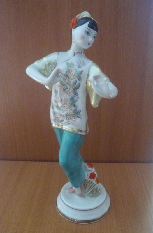 Куплю фарфоровые статуэтки производства заводов ЛФЗ, ЛЗФИ, Дулево, Конаково, Гжель, Вербилки и други - Новотроицк