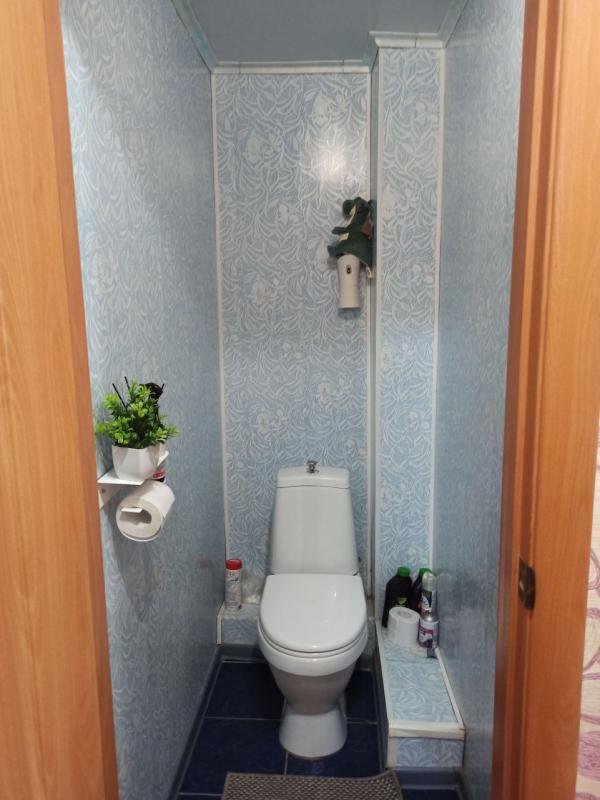 Продается шикарная улучшенная  трёхкомнатная квартира с современным ремонтом, по адресу: г. - Новотроицк