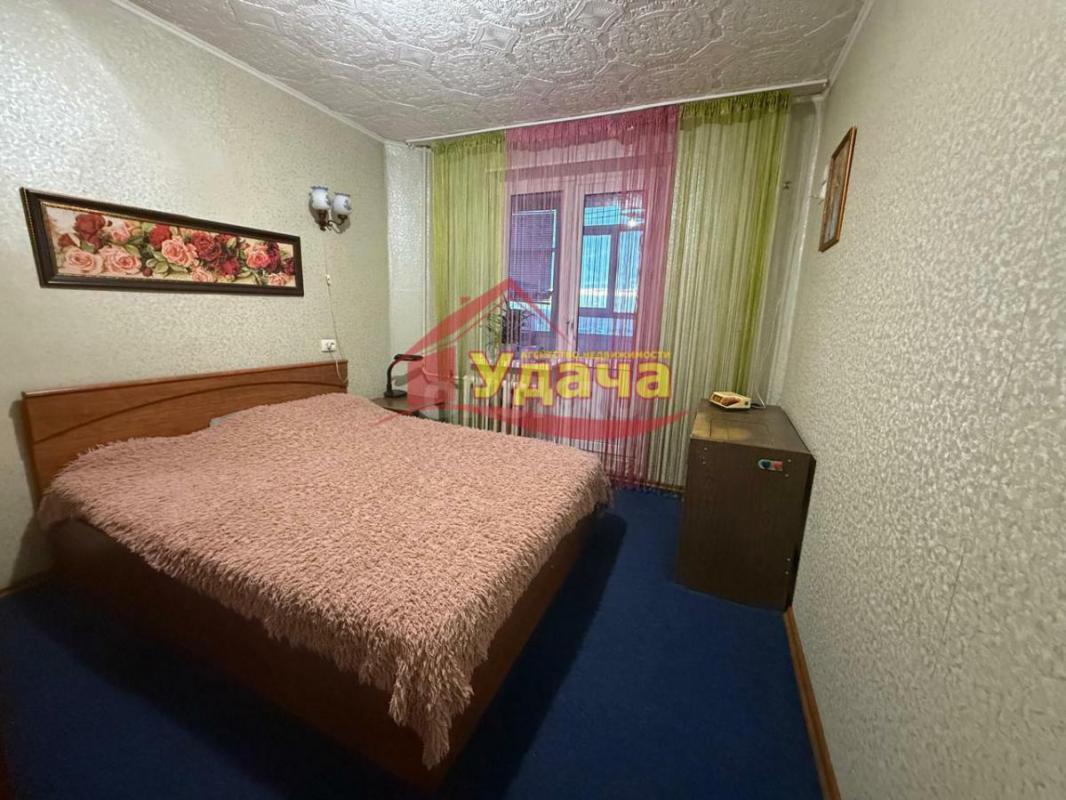 Продается 3-х комнатная квартира улучшенной планировки с развитой инфраструктурой, на 6-том этаже 9- - Орск