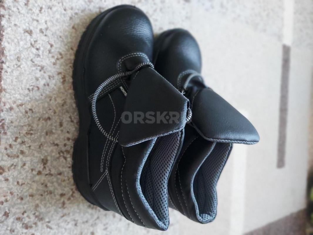 Спец обувь зимняя и летняя размер 43 и 44 - Орск