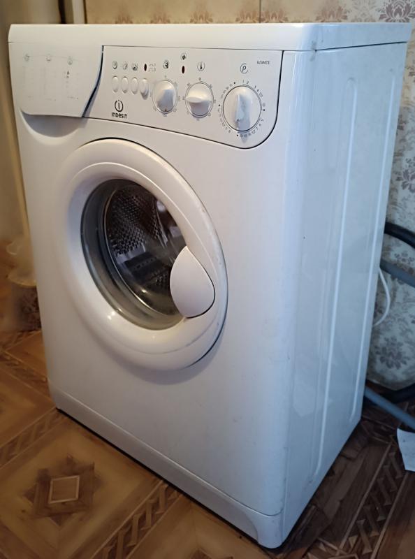 ЖУРНАЛЬНЫЙ СТОЛ  70 см х 70 см х 55 см  300 р. - Новотроицк