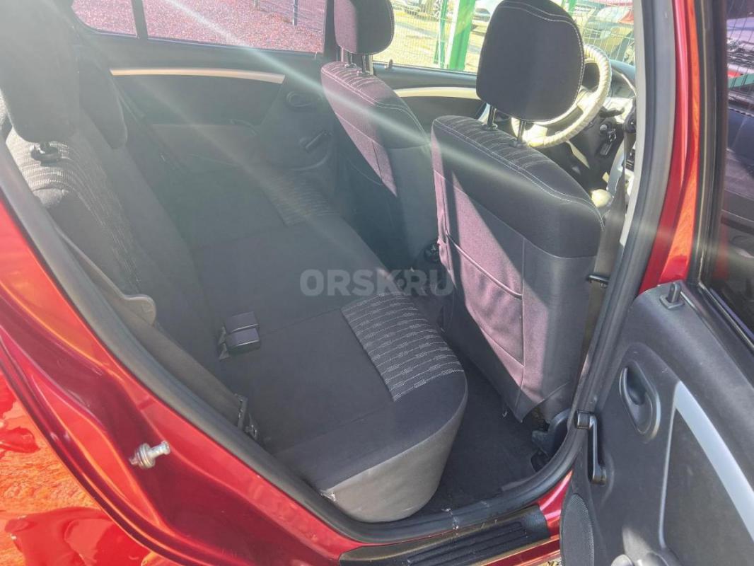 RENAULT Sandero Год 2013 Автомат
В идеальном состоянии! - Орск