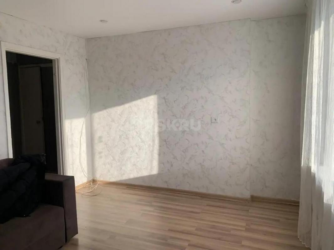 Сдам квартиру в отличном состоянии 
Комарова 13 - Орск