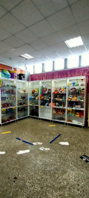 Шкаф-витрина универсальный

Представляем функциональный шкаф-витрину, идеально подходящий для демо - Новотроицк