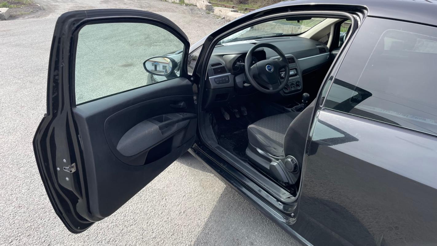 Пpoдаeтcя FIAT Punto, 2007 года. - Новотроицк