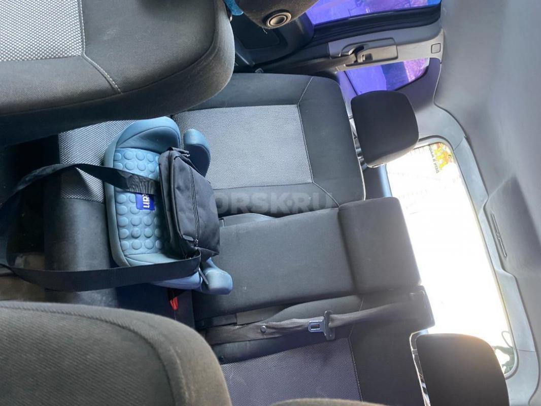 Продам Opel Zafira B рестайлинг, 7-ми местный автомобиль для большой семьи или с 5-ью местами с прос - Новотроицк