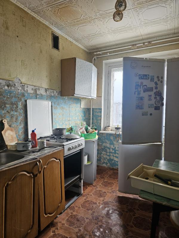 рехкомнатная квартира 56 кв. - Новотроицк