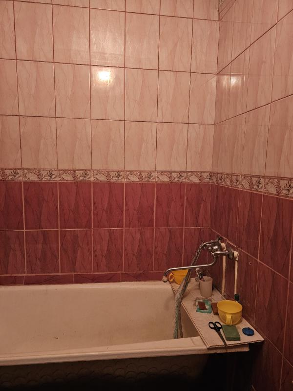 рехкомнатная квартира 56 кв. - Новотроицк