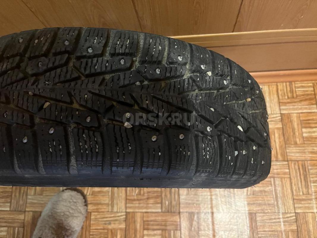 Продам зимняя резина в хорошем состоянии, на штампах r15 - Орск