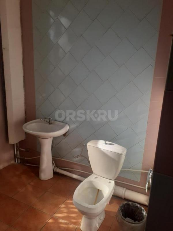 ВНИМАНИЕ АКЦИЯ 250 руб кв/м.сдается в аренду помещение 365 кв/м. - Орск