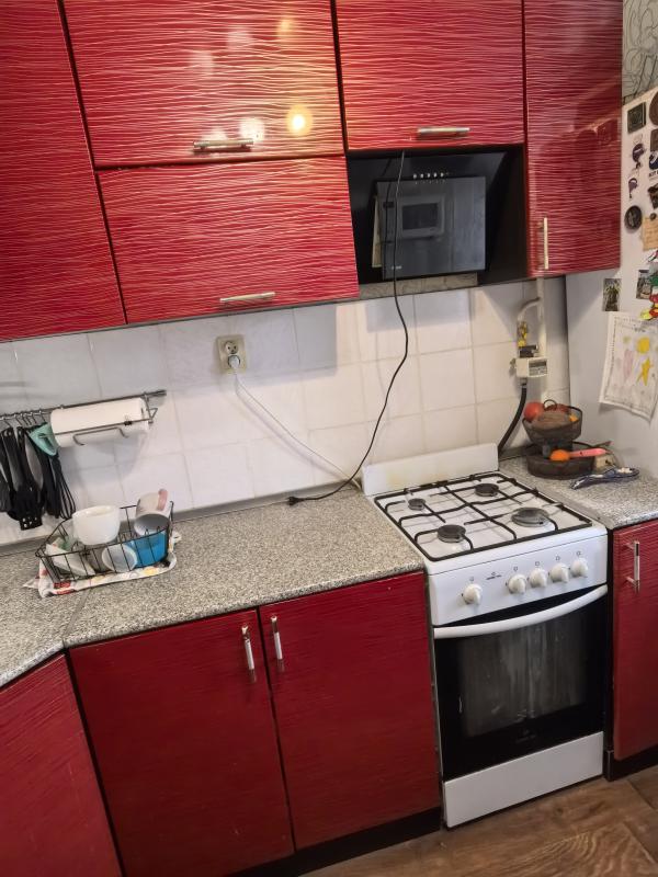 Продам кухонный гарнитур, состояние удовлетворительное - Новотроицк