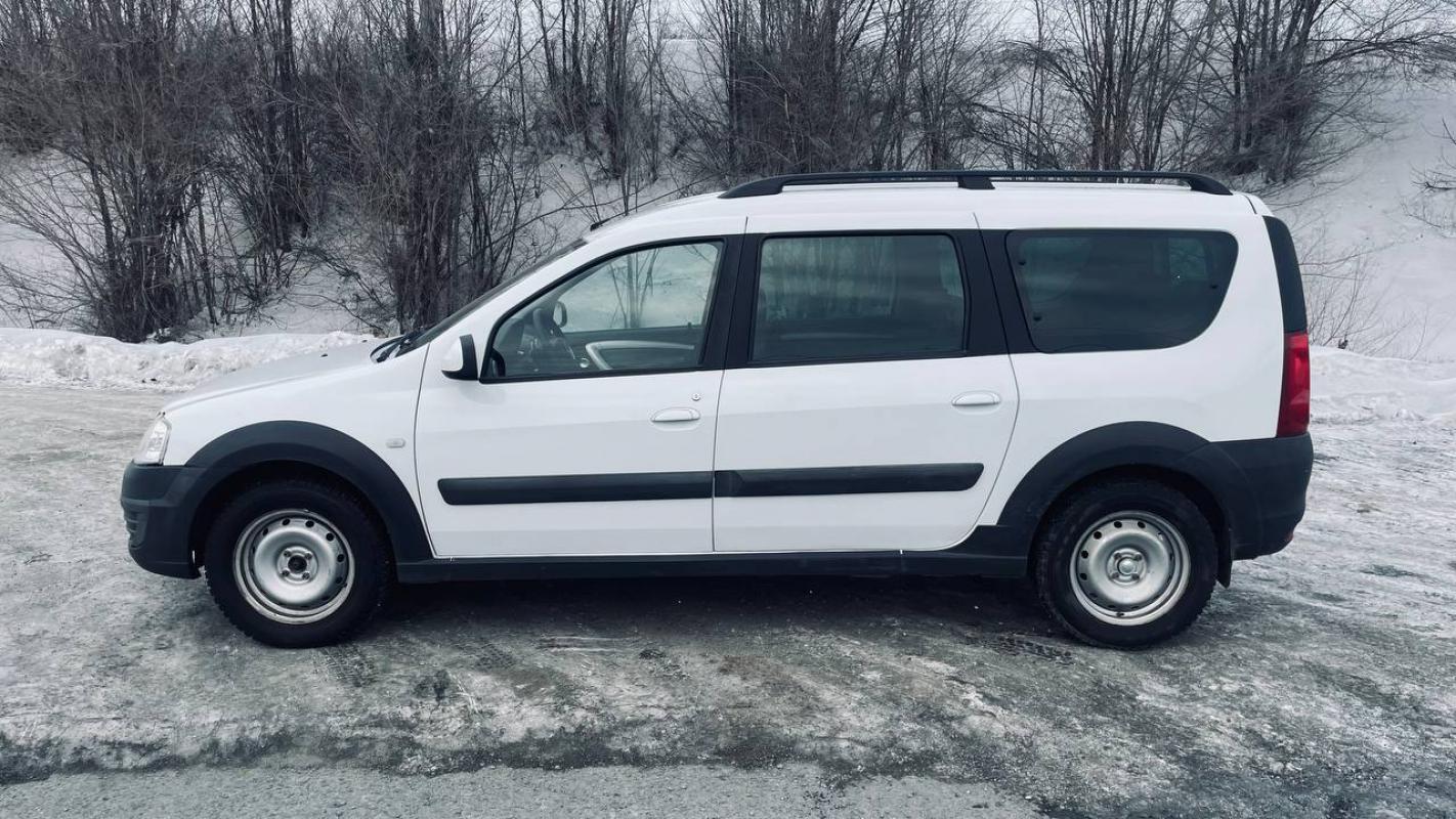 Прoдается LАDA LARGUS СRОSS 2019 года
Два хозяина
Не такси
Комплектация:
7 мест
Пeрeдниe и задн - Новотроицк