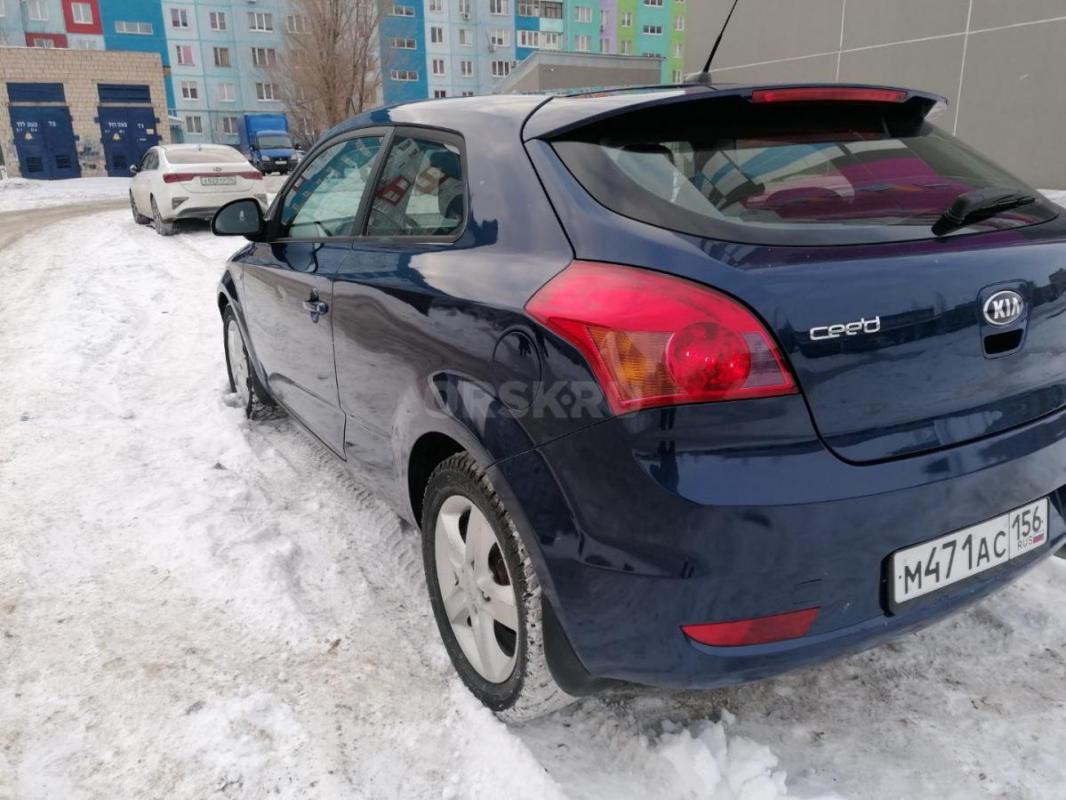 Продам Kia ceed купе в красивом цвете в отличном состоянии. - Орск