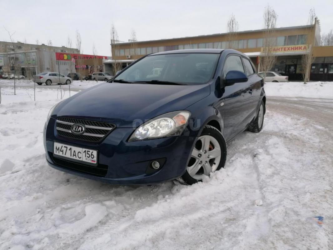 Продам Kia ceed купе в красивом цвете в отличном состоянии. - Орск