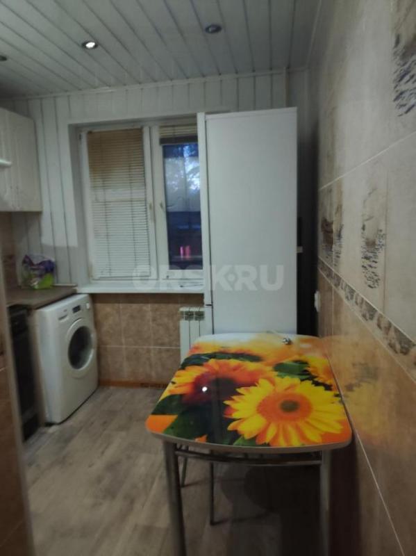 Сдается 3х комнатная квартира в центре города остановка Шевченко (Челябинская 10А), оплата 19000(вод - Орск