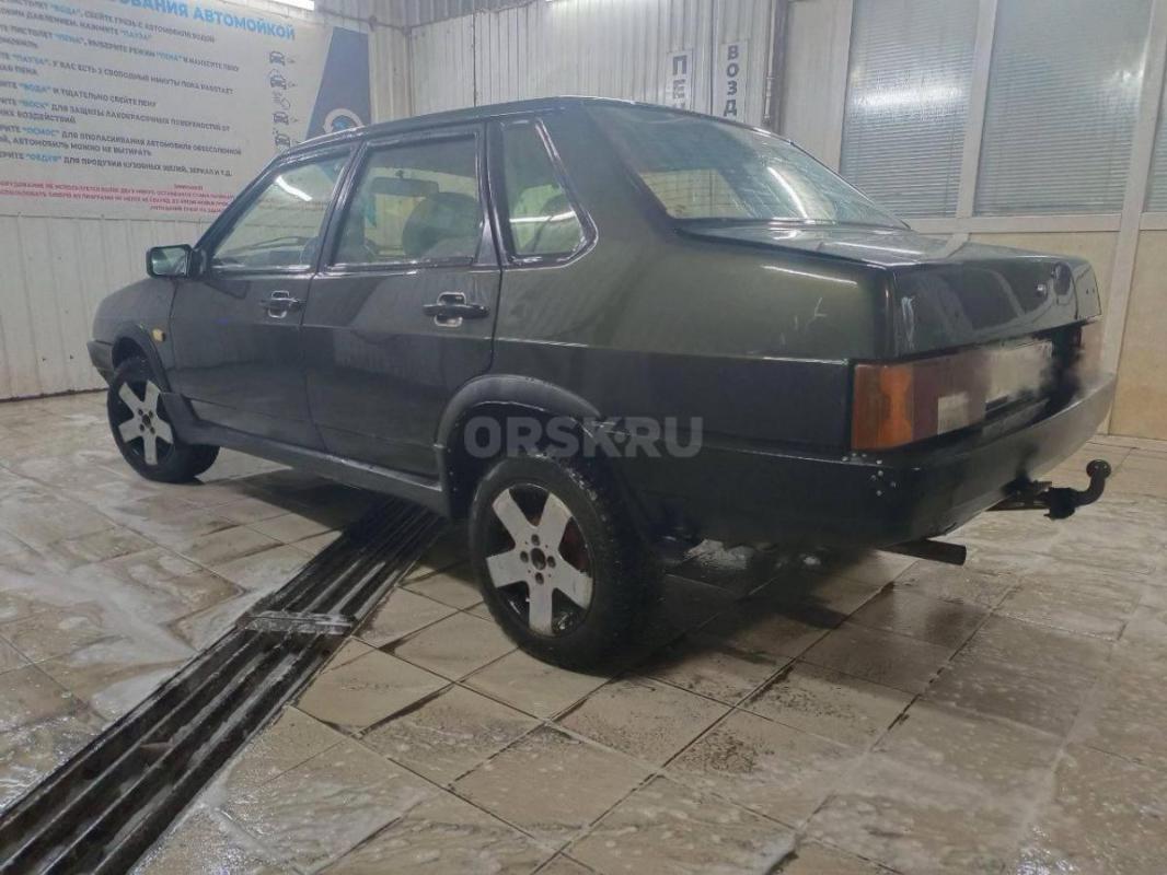 Авто в достойном состоянии, есть жизненные коцики, электростеклоподъемники, штатные подогревы сидени - Орск