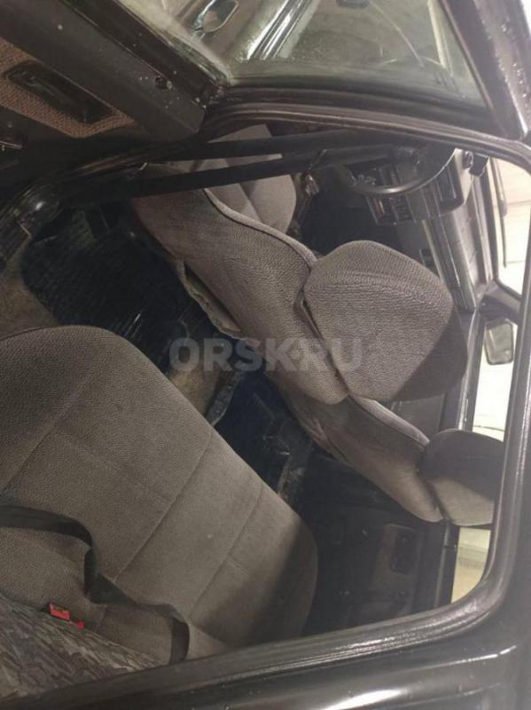 Авто в достойном состоянии, есть жизненные коцики, электростеклоподъемники, штатные подогревы сидени - Орск