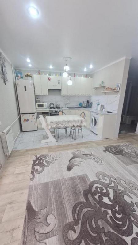 Продается прекрасная 3-х комнатная квартира по адресу: ул. - Новотроицк