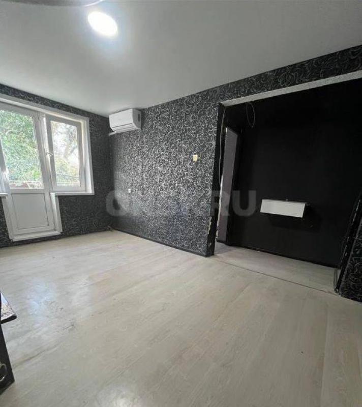 Продается 1- комнатная квартира по по адресу: ул. - Орск