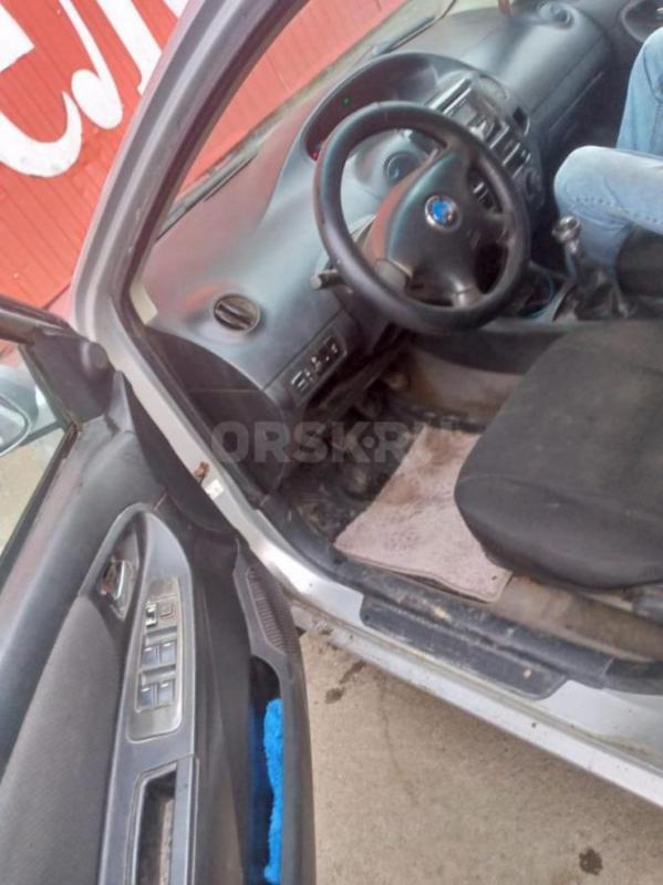 В хорошем состоянии,в родной краске,на зимней резине,дно пороги заводские не гнилые. - Орск