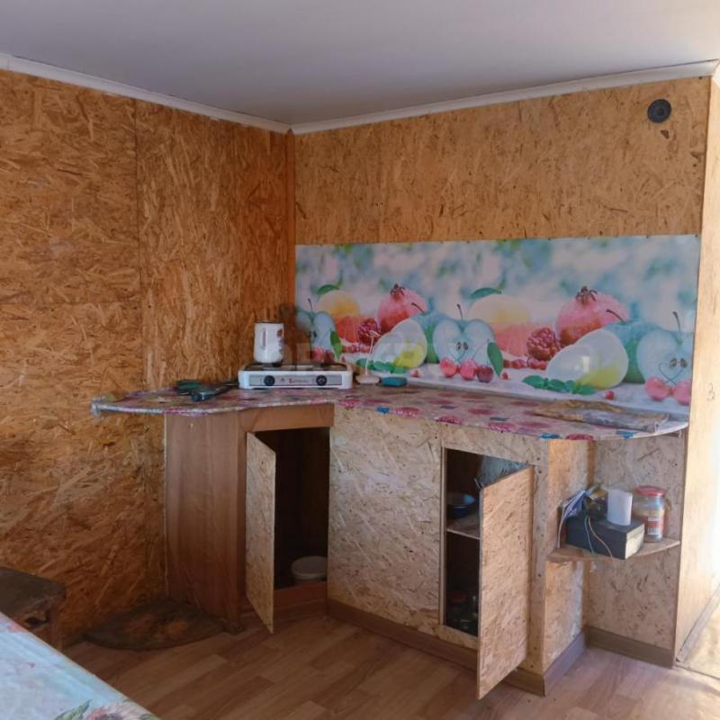 Продам вагон-дом с отлично сделанным ремонтом внутри делали для себя, утеплённые, в вагоне имеется б - 1