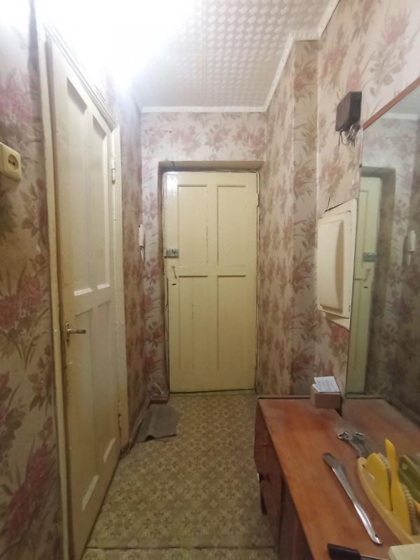 Продается 2-комнатная квартира  по адресу:  г. - Новотроицк