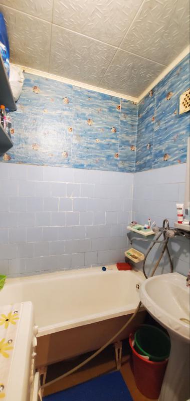 Предлагаем к покупке уютную   2-х комнатную квартиру улучшенной планировки Общая площадь 52,5 м² , к - Гай